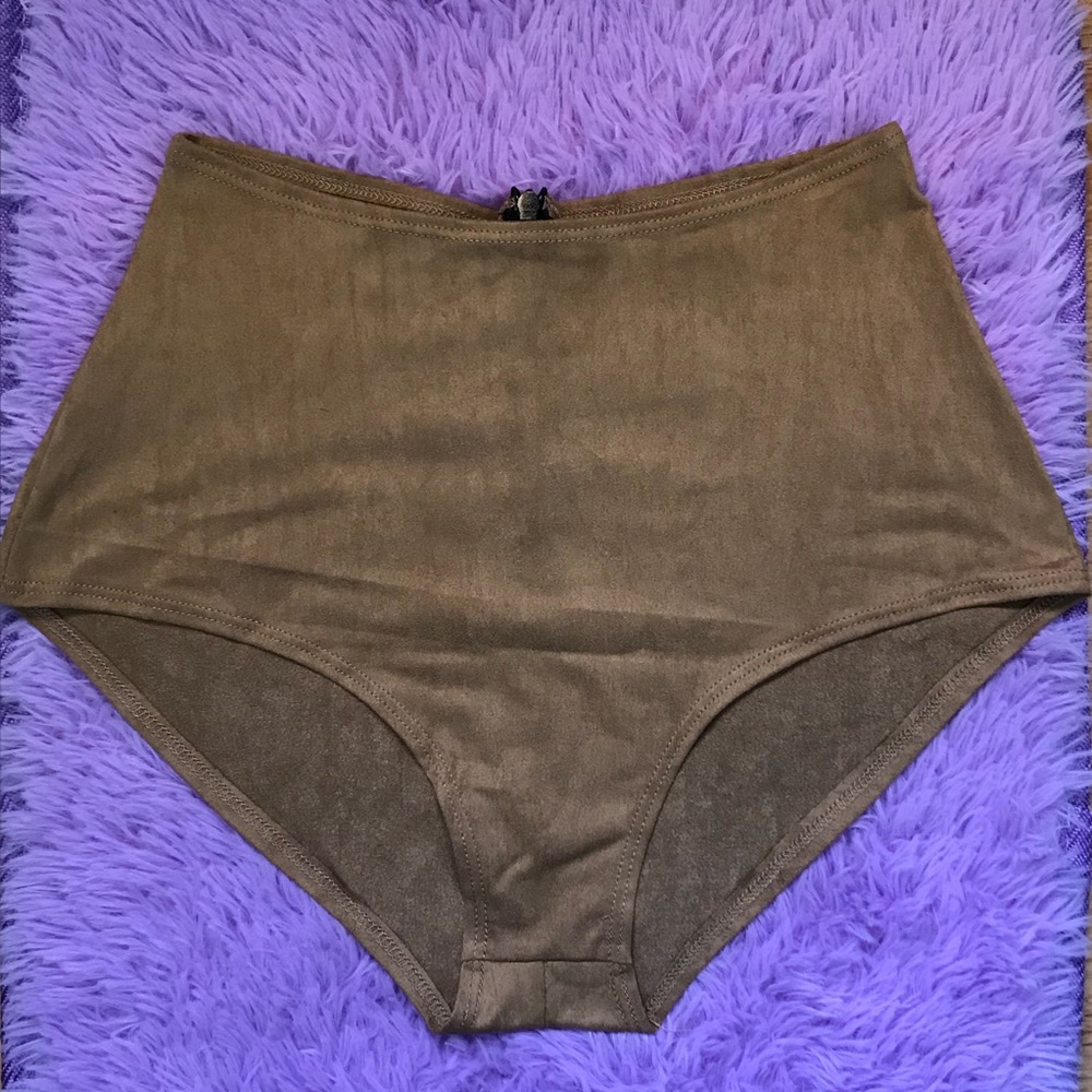 LG Honey Suede Rave Shorts